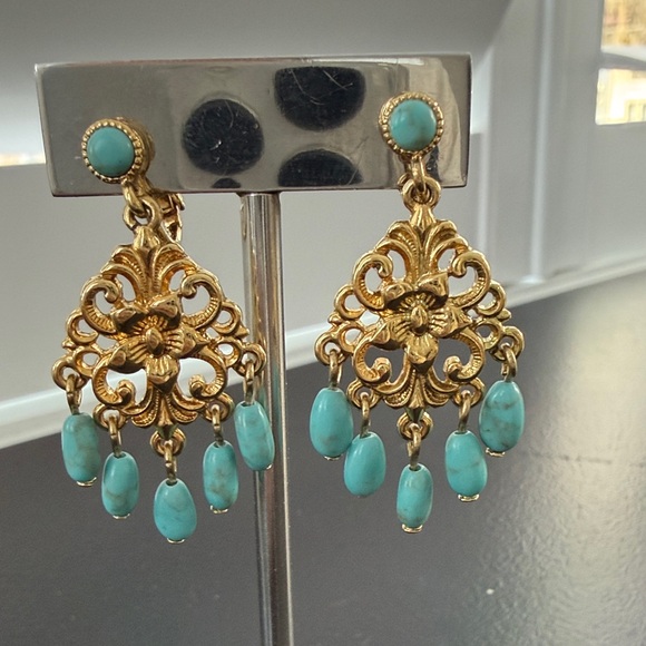 Ralph Lauren Jewelry - Ralph Lauren NEW Turquoise Beads Chandelier earrings Clip Backs